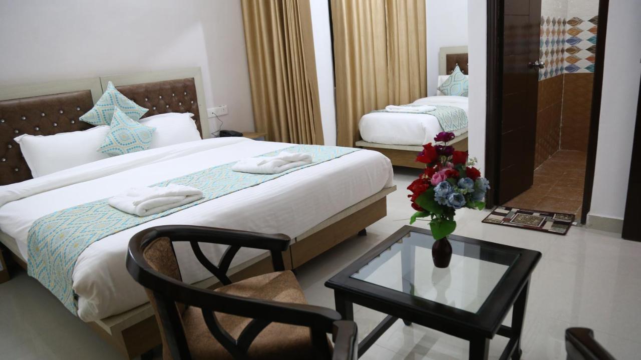 Hotel Yog Tapovan- Rafting Available Ришикеш Экстерьер фото